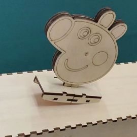 自动行走玩具--倒行的佩奇